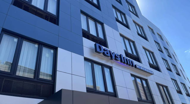 Days Inn by Wyndham Bronx NYC, Забронировать Отель Бронкс Нью-Йоркская агломерация