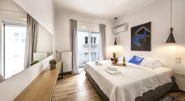 Kolonaki Square Executive Apartment