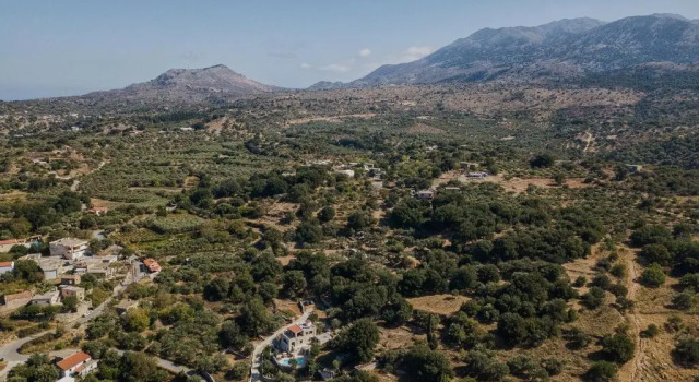 Вилла Prinus Country Retreat Apokoronas, heated pool, 13km from the sea