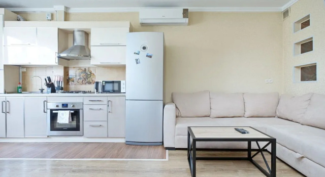 Семейные апартаменты с 3 комнатами с видом на город Stay Inn на ул. Саят-Нова, 33
