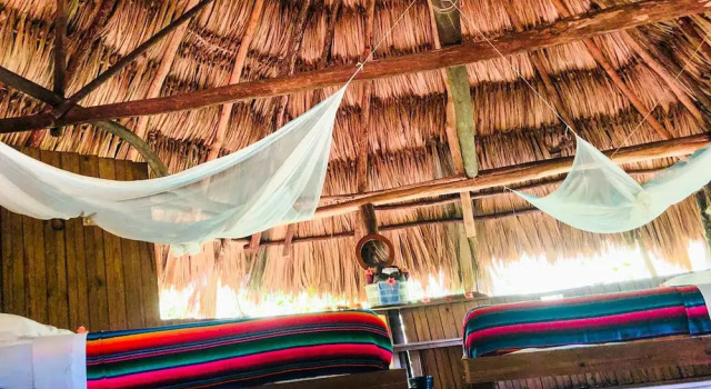 Коттедж Martz Farm Treehouses & Cabanas