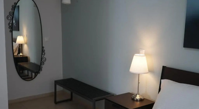 sofia's apart 4u (114), Забронировать Отель Глифада 