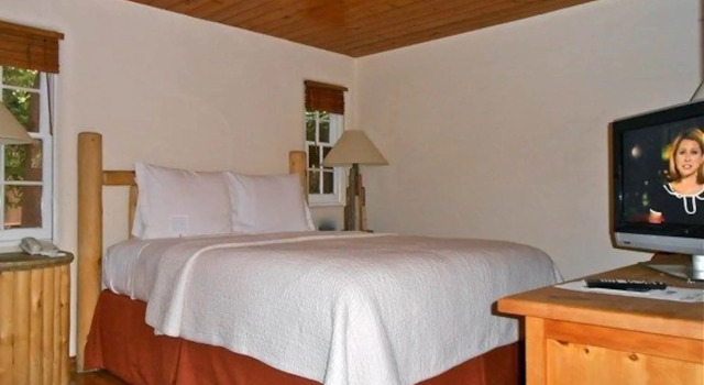 Inn on the Alameda