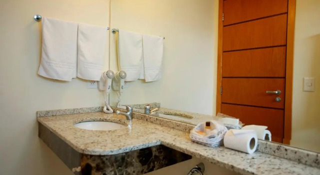 Трёхместный номер Standard Eston Hotel - LOCALIZAÇÃO CENTRAL PRIVILEGIADA -PET FRIENDLY