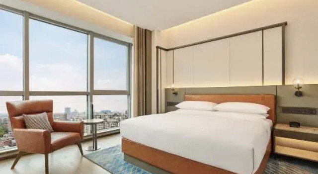 Люкс Four Points by Sheraton Changzhou Economic Development Zone