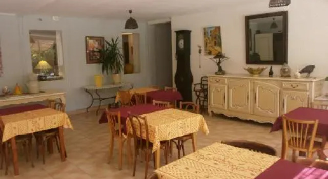 Hotel Du Parc, Забронировать Вилла Сис-Фур-Ле-Плаж Var coast, рядом с Plage du Mont-Salva