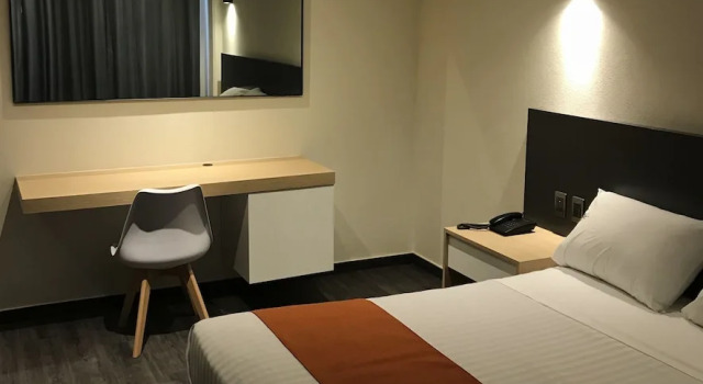 Номер Premium Hotel Conde Alameda CDMX