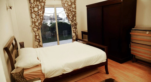 Carlton Deluxe Residences & Apartments