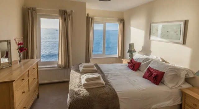 Observation Apartment On The Beach, Забронировать Апартаменты/квартира Отели Англии с завтраком, Завтраки