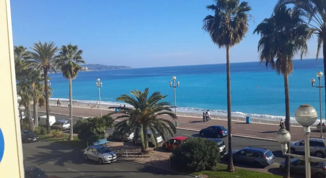 Двухместный номер Comfort с видом на море Hotel Flots dAzur Promenade des Anglais