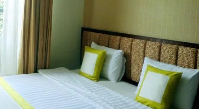 Апартаменты Golden Ant Hotel