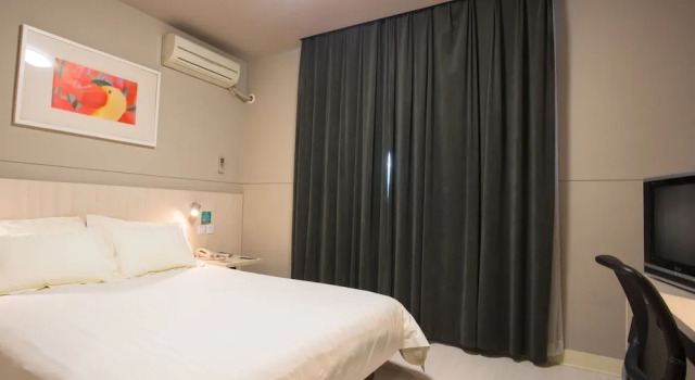 Jinjiang Inn Yantai Development Zone Changjiang Road Tianshan Road, Забронировать Отель Фушань Яньтай