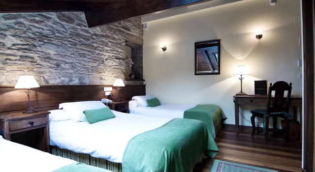 Hostal San Clemente by Pousadas de Compostela