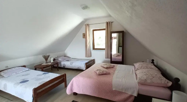 Номер Comfort Guesthouse Loncar
