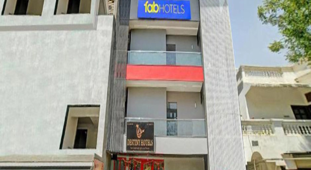 Fabhotel Destiny 78