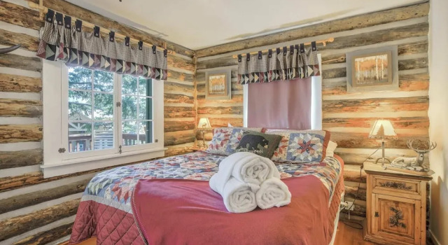 Шале Wine Gazebopikes Peak Mountain Log Cabin for 2