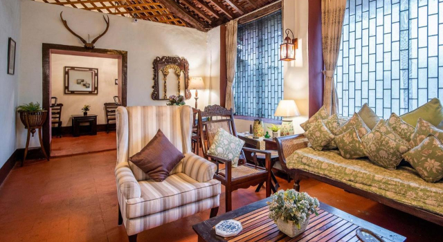 Figueiredo Old Heritage Inn, Book Hotel Salcete Lagos