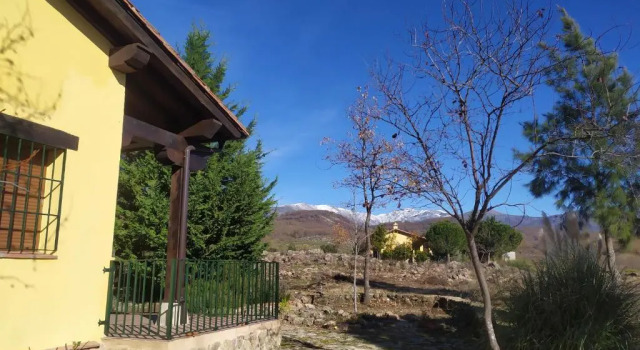 Pago de Yuste - Casa Rural Apartamentos, Забронировать Апартаменты/квартира Отели Куакос-де-Юсте с парковкой, Парковка