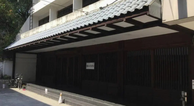 Kashiwaya Ryokan Thai Hotel, Забронировать Отель Отели Бангкока 3 звезды, рядом с Асок, 3*