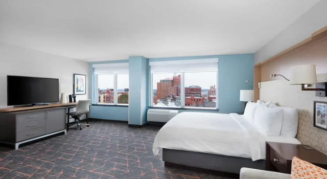 Номер Premium Holiday Inn Portland-By the Bay by IHG