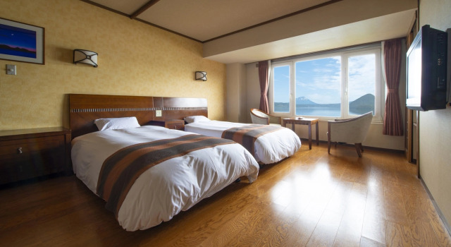 Двухместный номер с видом на озеро Toyako Manseikaku Hotel Lakeside Terrace