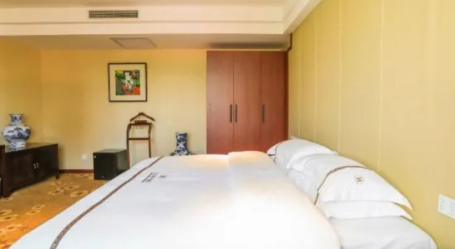 Люкс Standard Haotian Holiday Hotel Beijing