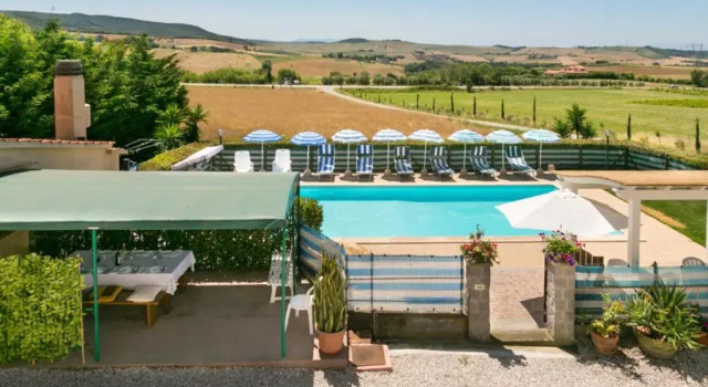 Апартаменты с видом на бассейн Agriturismo Case Nuove