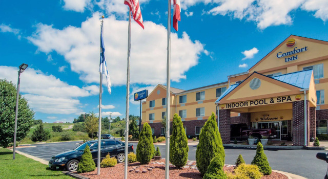 Comfort Inn & Suites Hillsville I-77, Buchen Sie Hotel Hillsville 