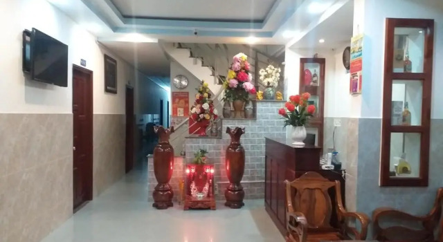 Кровать в общем номере Cát Tường Hotel