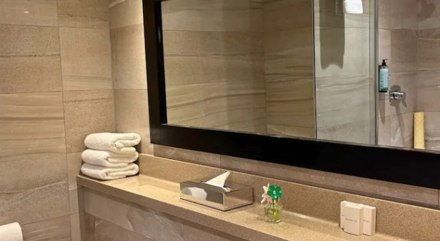 Номер Deluxe Flannerys Hotel