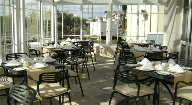 The Calders Hotel & Conference Centre, Забронировать Отель Отели Фисхук с завтраком, рядом с Fish Hoek Railway Station, Завтраки