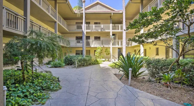 Bonita Springs Condo 4 Mi to Beach: Private Patio!
