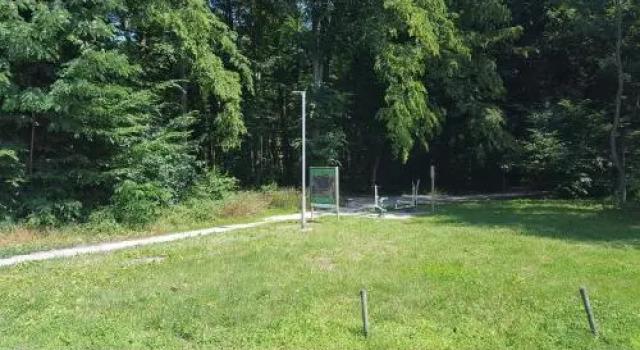Soncnica Apartment, Prenota Appartamento Hotel a Pomurje con parcheggio, Parcheggio