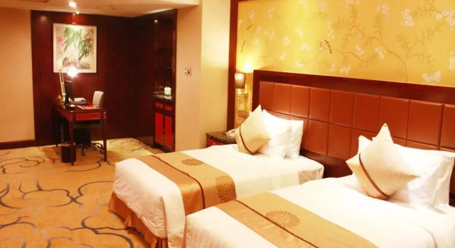 Golden Ray International Hotel, Rezerwuj Hotel Yichang Hubei