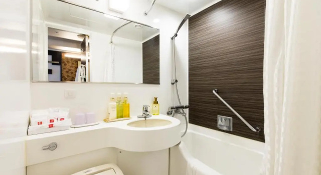 Кровать в общем номере (женский номер) Takamatsu Tokyu REI Hotel