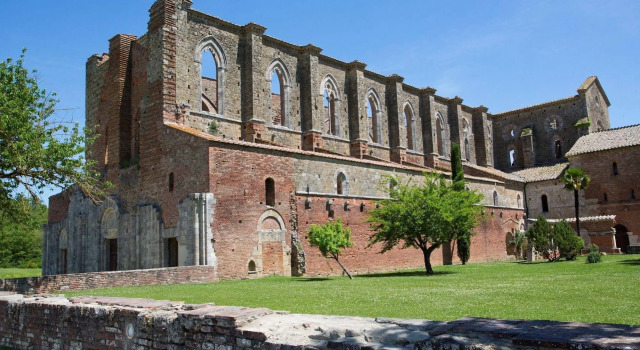 Agriturismo San Galgano, Забронировать Фермерский дом Отели Кьюздино с парковкой, Парковка