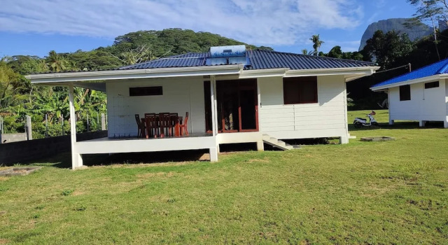Moorea Here Lodge, Book Hotel Atiha Moorea