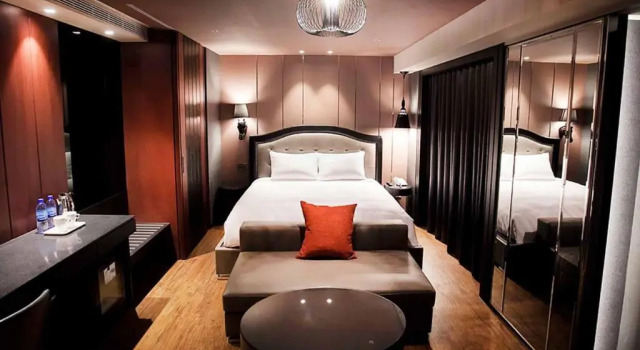 Двухместный номер Deluxe Royal Group Hotel Minghua Branch
