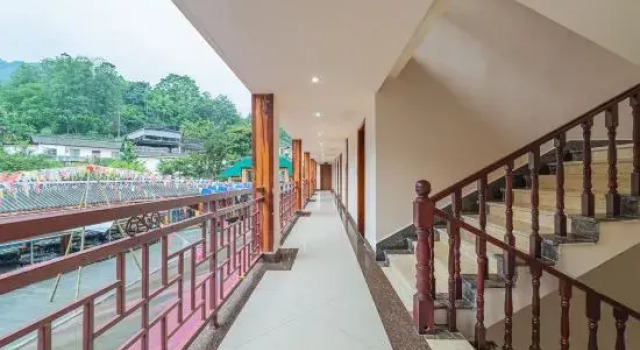 Kaiyouwell Health Culture Theme Hotel, Varaa Hotelli Hotellit Sichuan pysäköinnillä, Pysäköinti