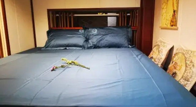 Люкс Deluxe Buzheng Lifu Homestay