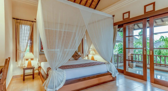 Ubud Lestari Bungalows, Забронировать Отель Отели провинции Бали с завтраком, Завтраки