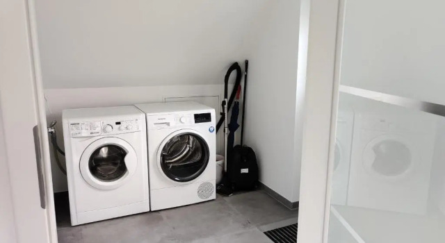 Ferienwohnung in der Mainleite für Zwei, Varaa Huoneisto Hotellit Baijeri pysäköinnillä, Pysäköinti
