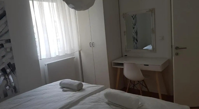 HOME APARTMANI I SOBE, Забронировать Отель Отели Осиек 3 звезды, 3*
