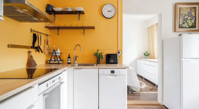 Апартаменты Superior Lovely 1Br Apt. in Calm Neighbourhood