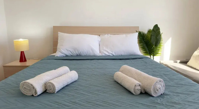 Kolonaki Seaview 1bdr Finikoudes, Book Hotel Larnaka Larnaca Region