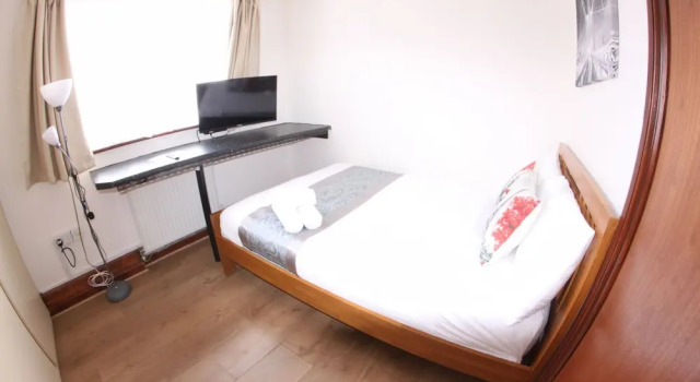 Двухместный коттедж с балконом College Street Abode - Guest House