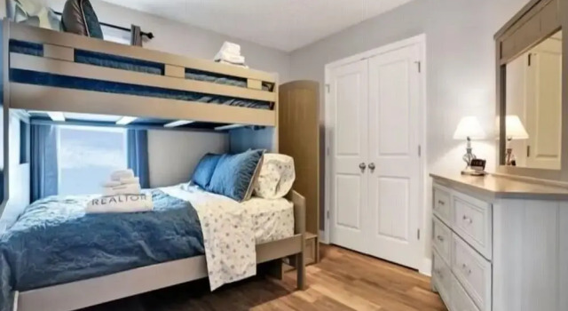 Коттедж Sea Haven - Oceanfront! Amazing Master Suite With A Private Oceanfront Deck! Recently Renovated And Perfect For The Entire Family 3 Bedroom Home by RedAwning