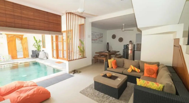 Villa Sunrise 1, Забронировать Вилла Отели провинции Бали с завтраком, Завтраки