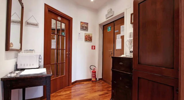Rent Rooms Filomena & Francesca, Забронировать Отель Отели Лацио с бассейном, Бассейн