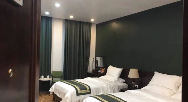 Khang Nhiên Hotel